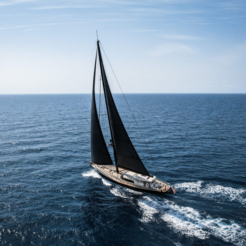 Sailing Into the Horizon