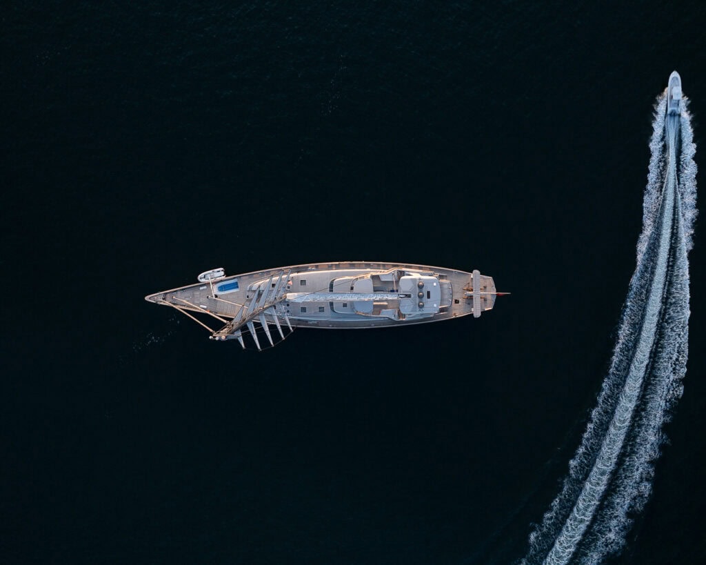 M5 Sailing yacht